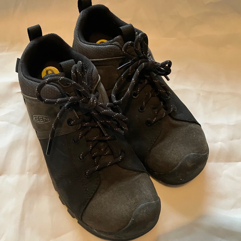 Keen shoes